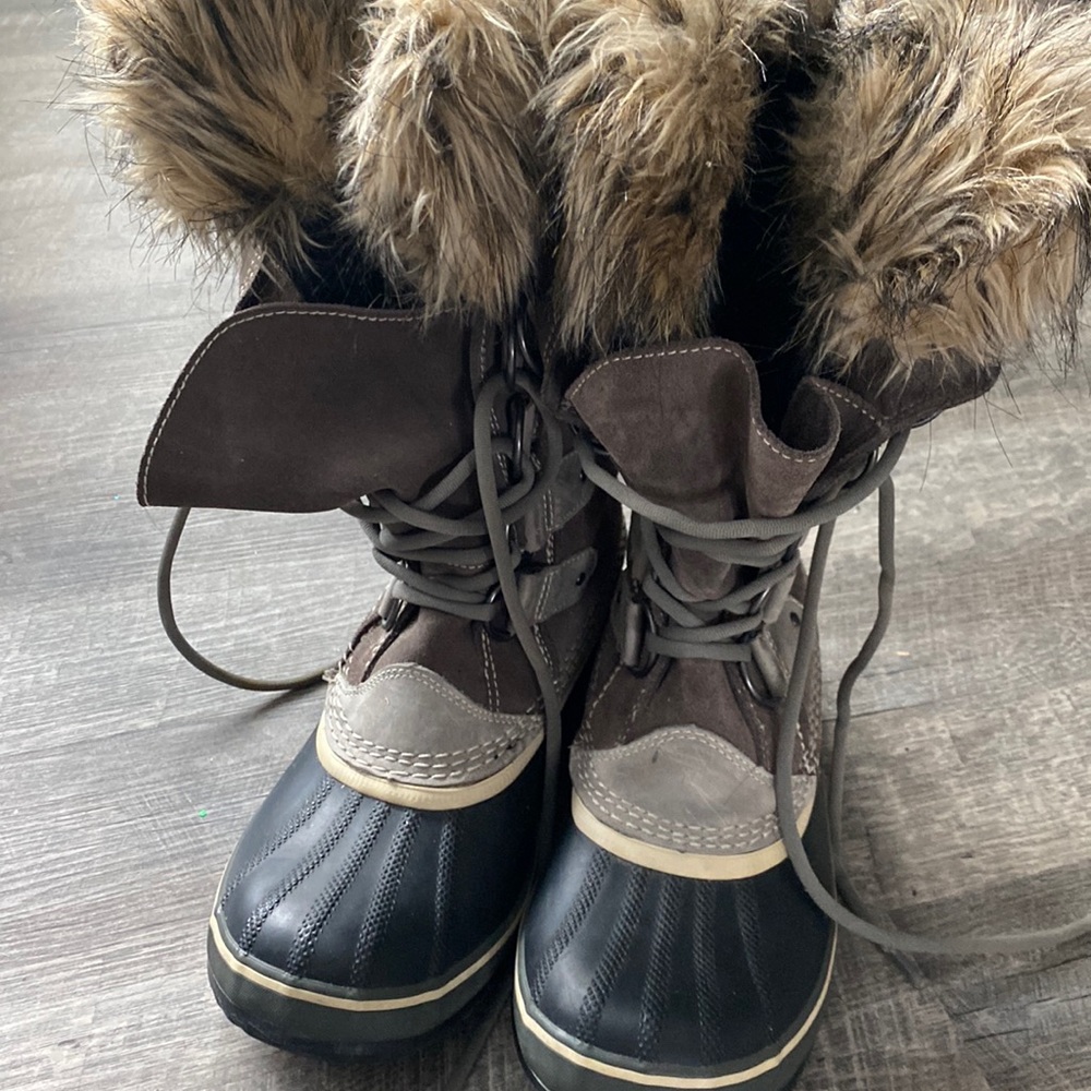 Sorel Joan of Arc Winter Boots